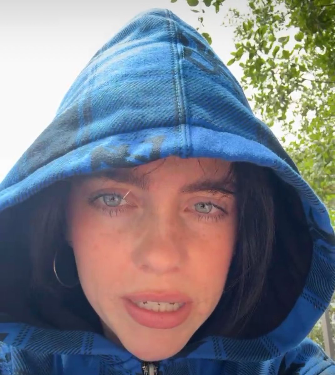 Billie was live on Instagram today.