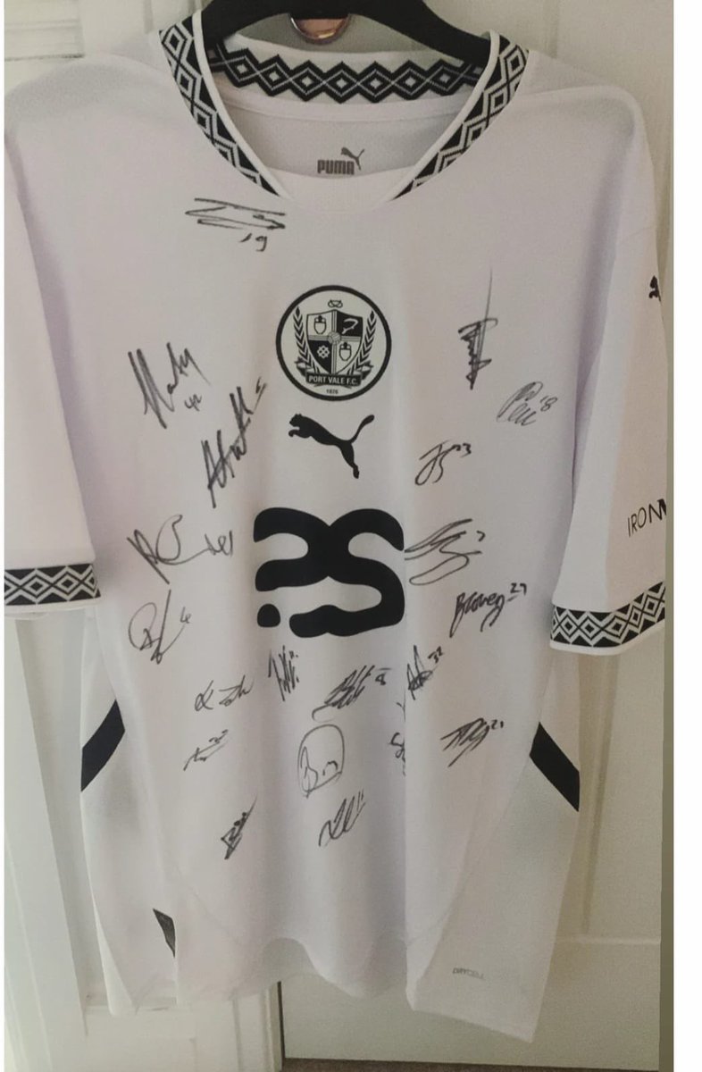 Leon Legge (@leonlegge32) on Twitter photo to all Vale supporters im in need of some help here. i have this league 2 promotion signed shirt by all the players and thereās 4 days left to win this great item. <a href="/OfficialPVFC/">Port Vale Football Club</a> <a href="/AleAndValePod/">Ale and the Vale Podcast</a> <a href="/AJ_Wood15/">Alex Wood</a> <a href="/unofficial_vale/">Unofficial Vale</a> crowdfunder.co.uk/p/port-vale-siā¦
all for a good cause thanks for to all Vale supporters im in need of some help here. i have this league 2 promotion signed shirt by all the players and thereās 4 days left to win this great item. <a href="/OfficialPVFC/">Port Vale Football Club</a> <a href="/AleAndValePod/">Ale and the Vale Podcast</a> <a href="/AJ_Wood15/">Alex Wood</a> <a href="/unofficial_vale/">Unofficial Vale</a> crowdfunder.co.uk/p/port-vale-siā¦
all for a good cause thanks for