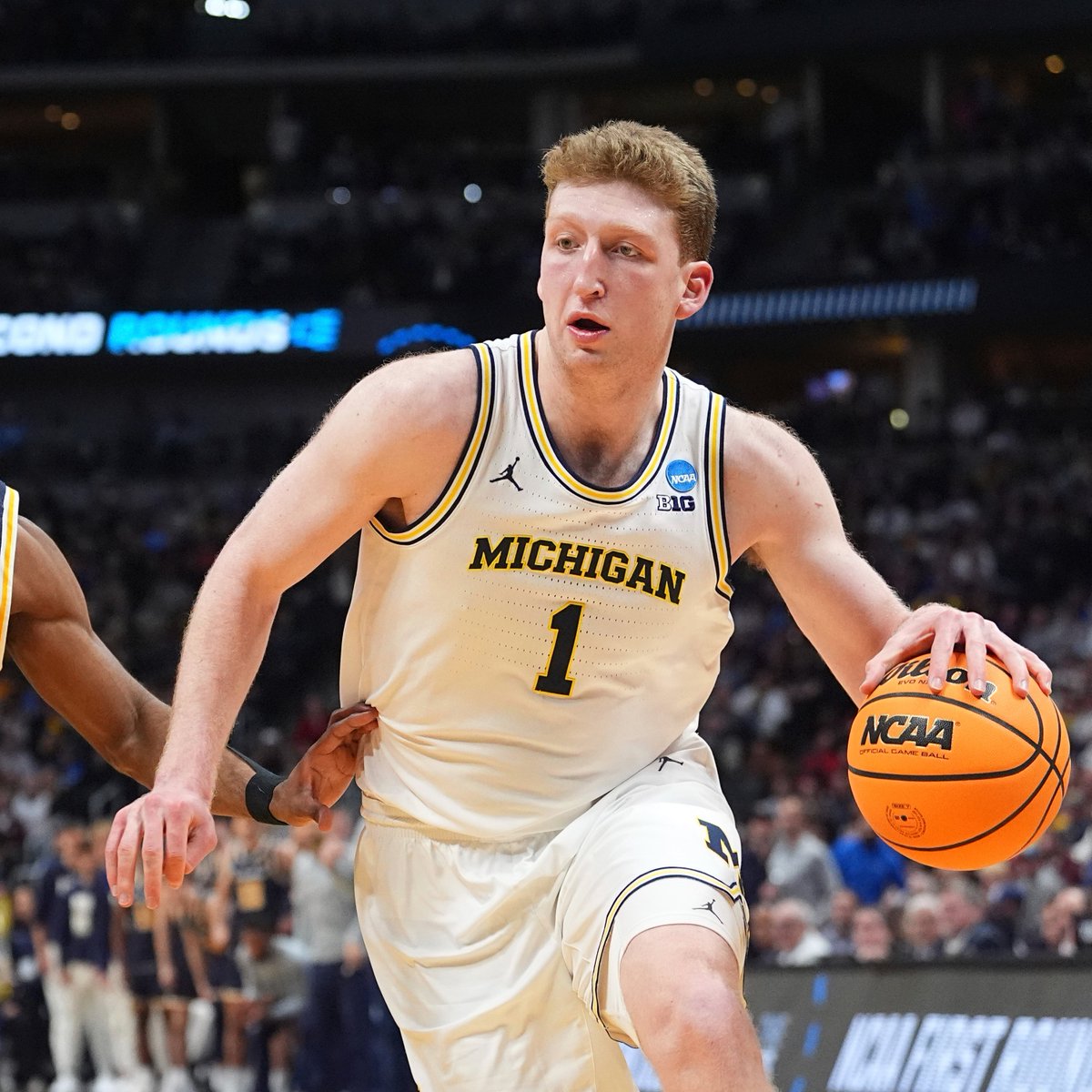 Michigan’s Danny Wolf’s official measurements from the NBA Draft Combine:

6’10 ½ barefoot, 251.8 lbs with a 7’2 ¼" wingspan and 9’1” standing reach

Very impressive measurements for the big man who sometimes plays point guard. Certainly long and strong enough to play the 5.