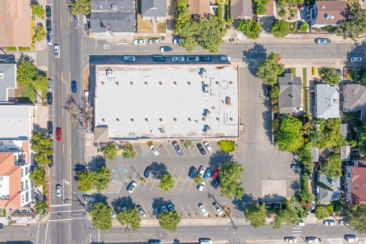 Scott Kingston (@scottbkingston) on Twitter photo 🚨 JUST LISTED: Prime East Sacramento Development Site 🚨
We’re proud to bring to market 4830 J Street — a rare infill redevelopment opportunity in the heart of East Sacramento. This high-profile corner parcel offers scale, visibility, and zoning flexibility in one of the 🚨 JUST LISTED: Prime East Sacramento Development Site 🚨
We’re proud to bring to market 4830 J Street — a rare infill redevelopment opportunity in the heart of East Sacramento. This high-profile corner parcel offers scale, visibility, and zoning flexibility in one of the