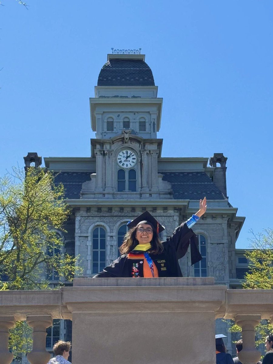 sofía aguilar 💫 tweet media