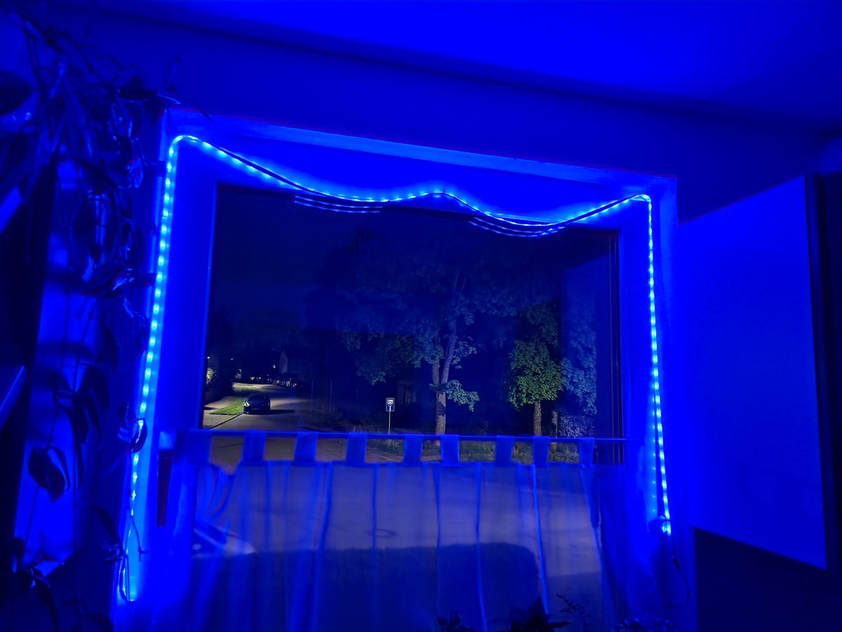 #LightUpTheNight4ME ein leuchtend blauer Gruß aus Villingen-Schwenningen
