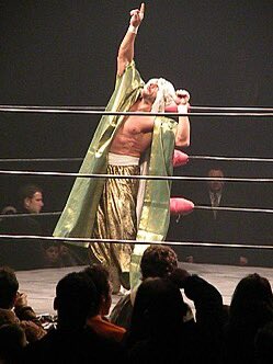 MetroBoomin's tweet image. LONG LIVE SABU 🕊️
1 OF THE GREATEST TO EVER LACE A PAIR OF BOOTS