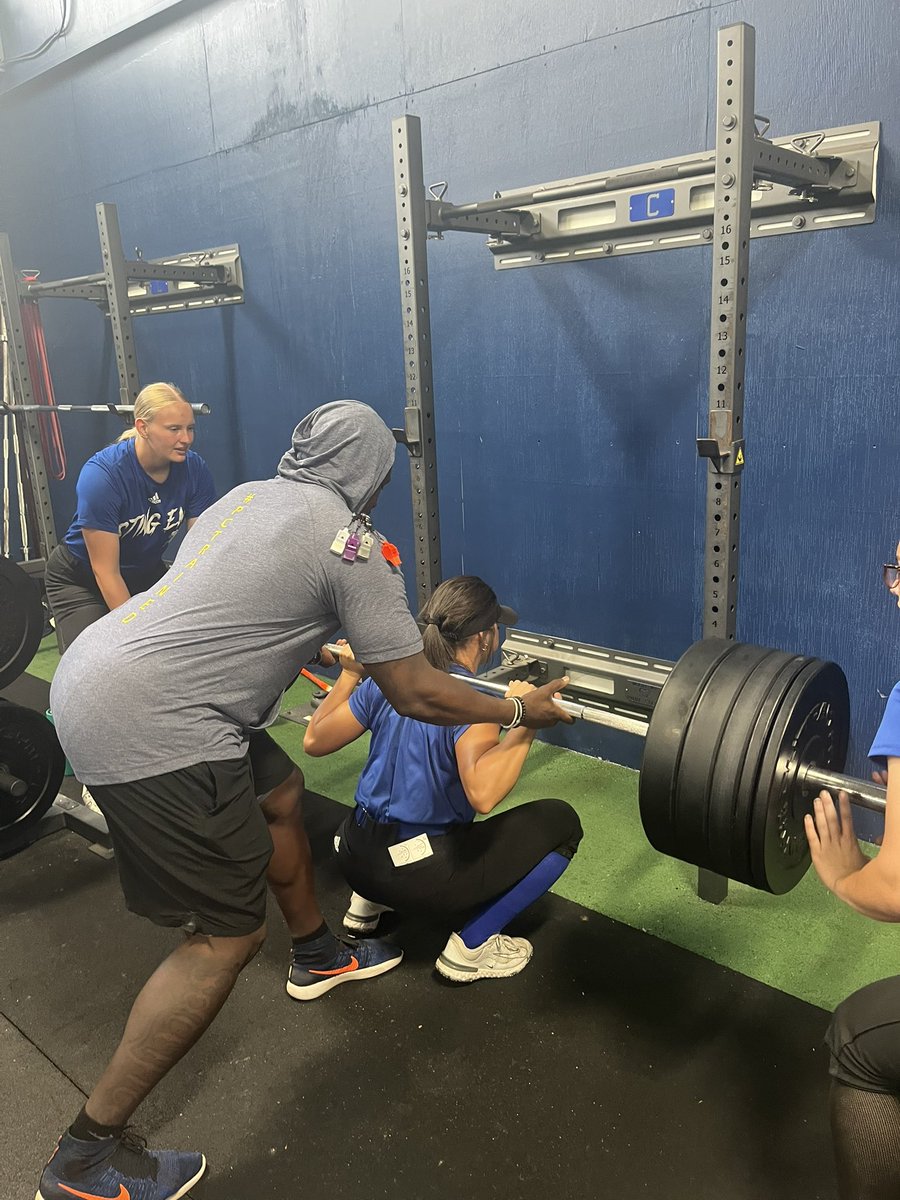 Jeff diamond (@jdiamond022) on Twitter photo This is the day before Softball State Championship, <a href="/paytoncarrillo6/">Payton_Carrillo2026</a> shows no fear, dropping to a full depth squat and firing 295 up out of the hole. Despite teams only pitching to her 3 times, she hit 2 bombs that are probably still flying through the air. <a href="/jacketsftball/">Choctaw High School Softball</a> This is the day before Softball State Championship, <a href="/paytoncarrillo6/">Payton_Carrillo2026</a> shows no fear, dropping to a full depth squat and firing 295 up out of the hole. Despite teams only pitching to her 3 times, she hit 2 bombs that are probably still flying through the air. <a href="/jacketsftball/">Choctaw High School Softball</a>