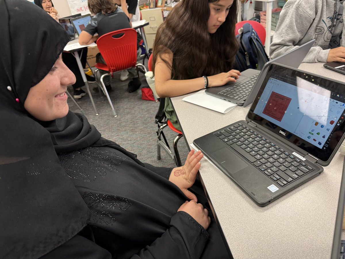 MPS Instructional Tech (@gr8mpstech) on Twitter photo Designers <a href="/MPSAndersenMS/">Andersen Middle School</a> spent time during their EL class creating A-MAZE-ING creations in <a href="/tinkercad/">Tinkercad</a> 📏 with Mrs. Grace! See what we did there 😉 #MazeMakers <a href="/MillardPS/">Millard Public Schools</a> Designers <a href="/MPSAndersenMS/">Andersen Middle School</a> spent time during their EL class creating A-MAZE-ING creations in <a href="/tinkercad/">Tinkercad</a> 📏 with Mrs. Grace! See what we did there 😉 #MazeMakers <a href="/MillardPS/">Millard Public Schools</a>