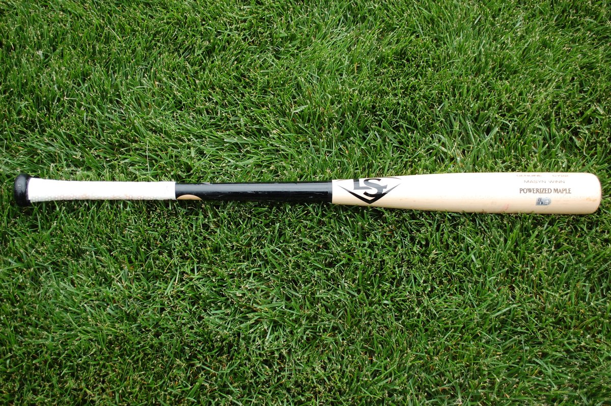 CardsAuthentics's tweet image. Last day to bid on a team issued broken bat from Nolan Arenado or game used broken bats from Masyn Winn and Jordan Walker! This auction ends tonight at 9 pm CST. 

cardinals.auctions.mlb.com