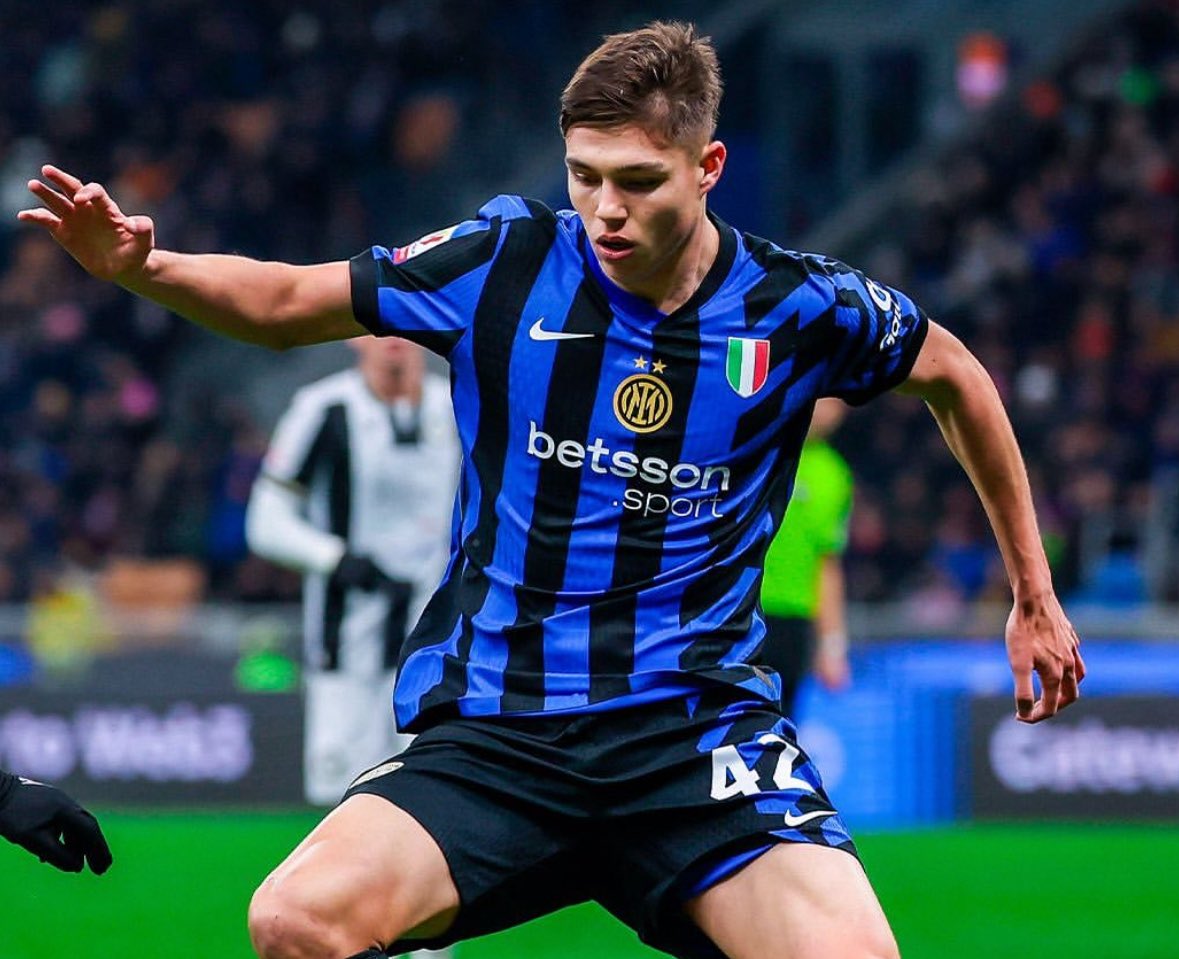 🚨🇦🇷 Excl: Eintracht Frankfurt and FC Basel have both asked for Inter talented centre back Tomás Palacios.

German and Swiss clubs are pushing to sign the Argentinian defender, decision up to Inter.