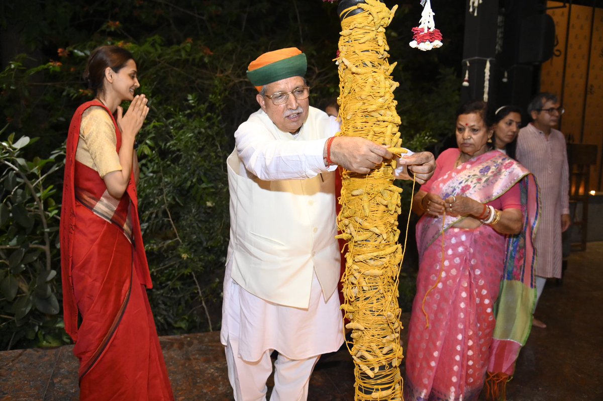 Arjun Ram Meghwal (@arjunrammeghwal) on Twitter photo рдЗрд╕ рджреМрд░рд╛рди рдкреНрд░рдХреГрддрд┐ рдФрд░ рдкрд░реНрдпрд╛рд╡рд░рдг рд╕рдВрд░рдХреНрд╖рдг рд╣реЗрддреБ рдЬрд╛рдЧрд░реВрдХрддрд╛ рдмрдврд╝рд╛рдиреЗ рддрдерд╛ рдХрд╛рд░реНрдмрди рдЙрддреНрд╕рд░реНрдЬрди рдХреЛ рдХрдо рдХрд░рдиреЗ рдХреА рдореБрд╣рд┐рдо рдХреЛ рд▓реЗрдХрд░ рдЖрдпреЛрдЬрд┐рдд #OneNightWithMoonLight рдХрд╛рд░реНрдпрдХреНрд░рдо рдХреЗ рдкрд╣рд▓реБрдУрдВ рдкрд░ рдЙрдкрд╕реНрдерд┐рдд рд╢реНрд░рджреНрдзрд╛рд▓реБрдУрдВ рд╕реЗ рд╡рд┐рд╕реНрддреГрдд рд╕рдВрд╡рд╛рдж рдХрд┐рдпрд╛ред
#BuddhaPurnima рдЗрд╕ рджреМрд░рд╛рди рдкреНрд░рдХреГрддрд┐ рдФрд░ рдкрд░реНрдпрд╛рд╡рд░рдг рд╕рдВрд░рдХреНрд╖рдг рд╣реЗрддреБ рдЬрд╛рдЧрд░реВрдХрддрд╛ рдмрдврд╝рд╛рдиреЗ рддрдерд╛ рдХрд╛рд░реНрдмрди рдЙрддреНрд╕рд░реНрдЬрди рдХреЛ рдХрдо рдХрд░рдиреЗ рдХреА рдореБрд╣рд┐рдо рдХреЛ рд▓реЗрдХрд░ рдЖрдпреЛрдЬрд┐рдд #OneNightWithMoonLight рдХрд╛рд░реНрдпрдХреНрд░рдо рдХреЗ рдкрд╣рд▓реБрдУрдВ рдкрд░ рдЙрдкрд╕реНрдерд┐рдд рд╢реНрд░рджреНрдзрд╛рд▓реБрдУрдВ рд╕реЗ рд╡рд┐рд╕реНрддреГрдд рд╕рдВрд╡рд╛рдж рдХрд┐рдпрд╛ред
#BuddhaPurnima