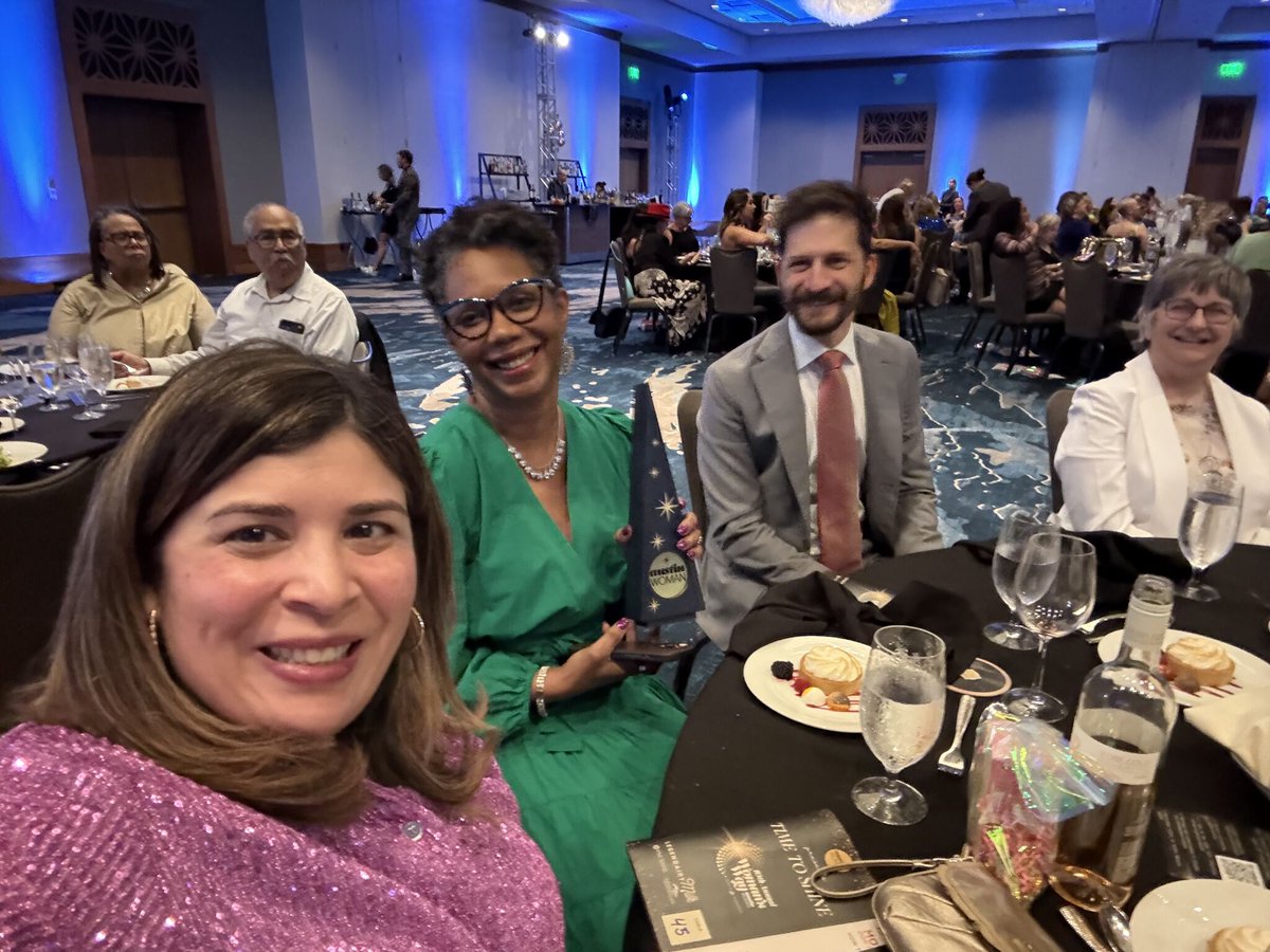 CommUnityCareTX (@communitycaretx) on Twitter photo ๐ Big congrats to our Interim COO, Tara Trower, honored by <a href="/austinwoman/">Austin Woman Magazine</a> with the Social Impact Award! Selected from 250+ nominees, Taraโs leadership drives real change in community health. #CommUnityStrong #SocialImpact #Leadership #AustinWoman #HealthcareForAll ๐ Big congrats to our Interim COO, Tara Trower, honored by <a href="/austinwoman/">Austin Woman Magazine</a> with the Social Impact Award! Selected from 250+ nominees, Taraโs leadership drives real change in community health. #CommUnityStrong #SocialImpact #Leadership #AustinWoman #HealthcareForAll