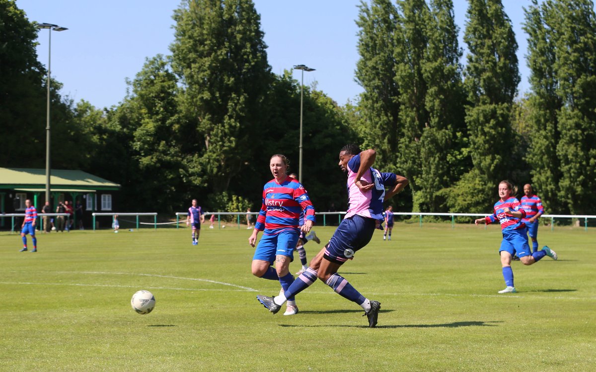 AndythePhotographer (@andythephoto) on Twitter photo Full set of images from <a href="/sapperfootball/">Sapper Football</a> v <a href="/DulwichHamletFC/">Dulwich Hamlet FC</a> can be viewed @ flickr.com/photos/andythe… Full set of images from <a href="/sapperfootball/">Sapper Football</a> v <a href="/DulwichHamletFC/">Dulwich Hamlet FC</a> can be viewed @ flickr.com/photos/andythe…