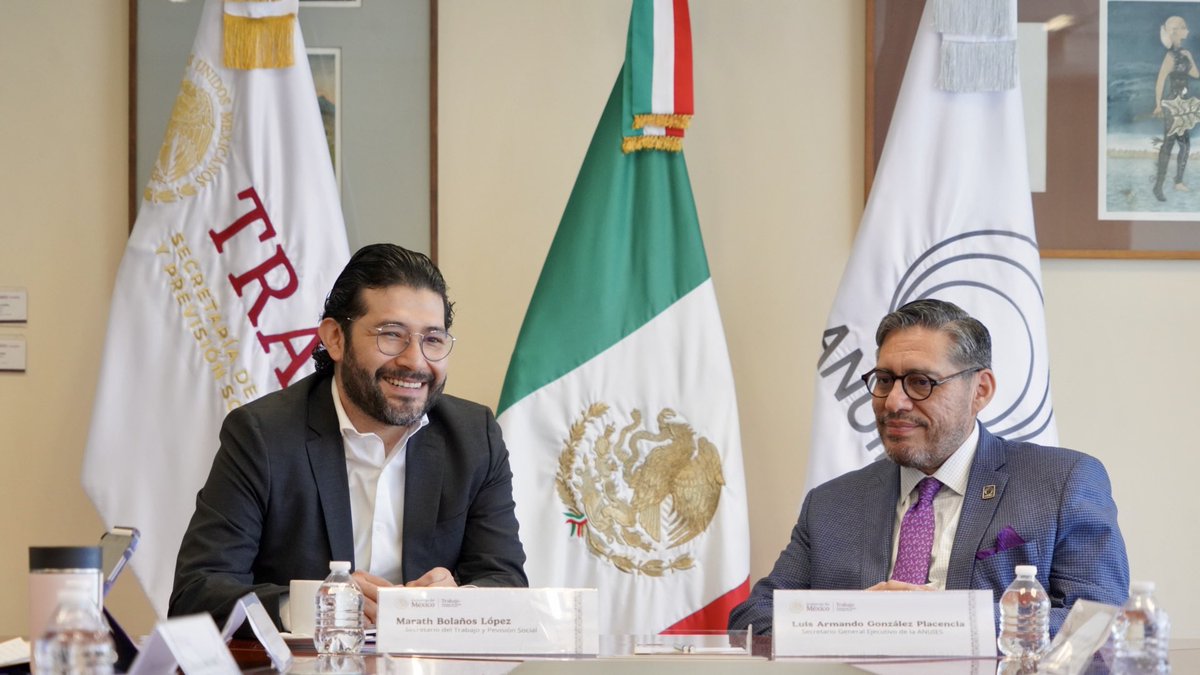 marathb's tweet image. ✍️ Hoy, en conjunto con @LGlzPlacencia, firmé un Convenio de Concertación entre la ⚙️ @STPS_mx y la 🎓@ANUIES, el cual tiene como objetivo ➡️ promover y difundir el nuevo sistema de justicia laboral ⚖️ en las instituciones de educación superior del país, así como realizar…