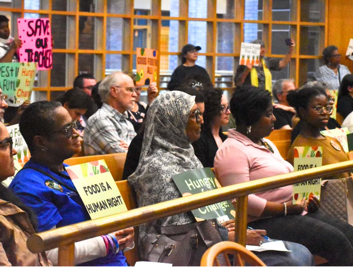 Our Community Impact team joined a group of local community leaders representing CFAN at the Board of Alders' Finance Committee budget hearing to advocate for change, including more city funding to support our food assistance agencies! 
newhavenindependent.org/article/snapsh…