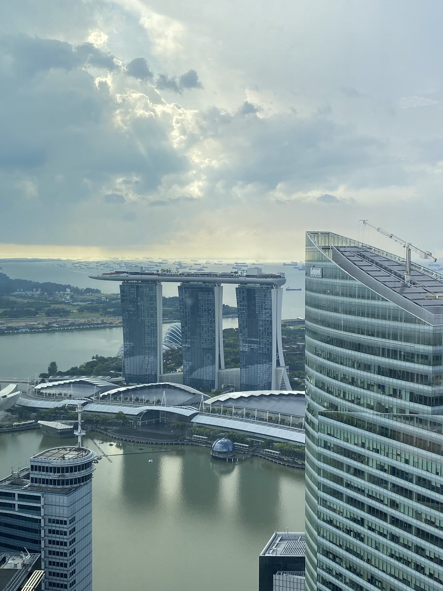 danieloh30's tweet image. Java for AI hands-on lab starts in a lovely city, Singapore #java4ai #redhatdeveloper #quarkus #openshiftai