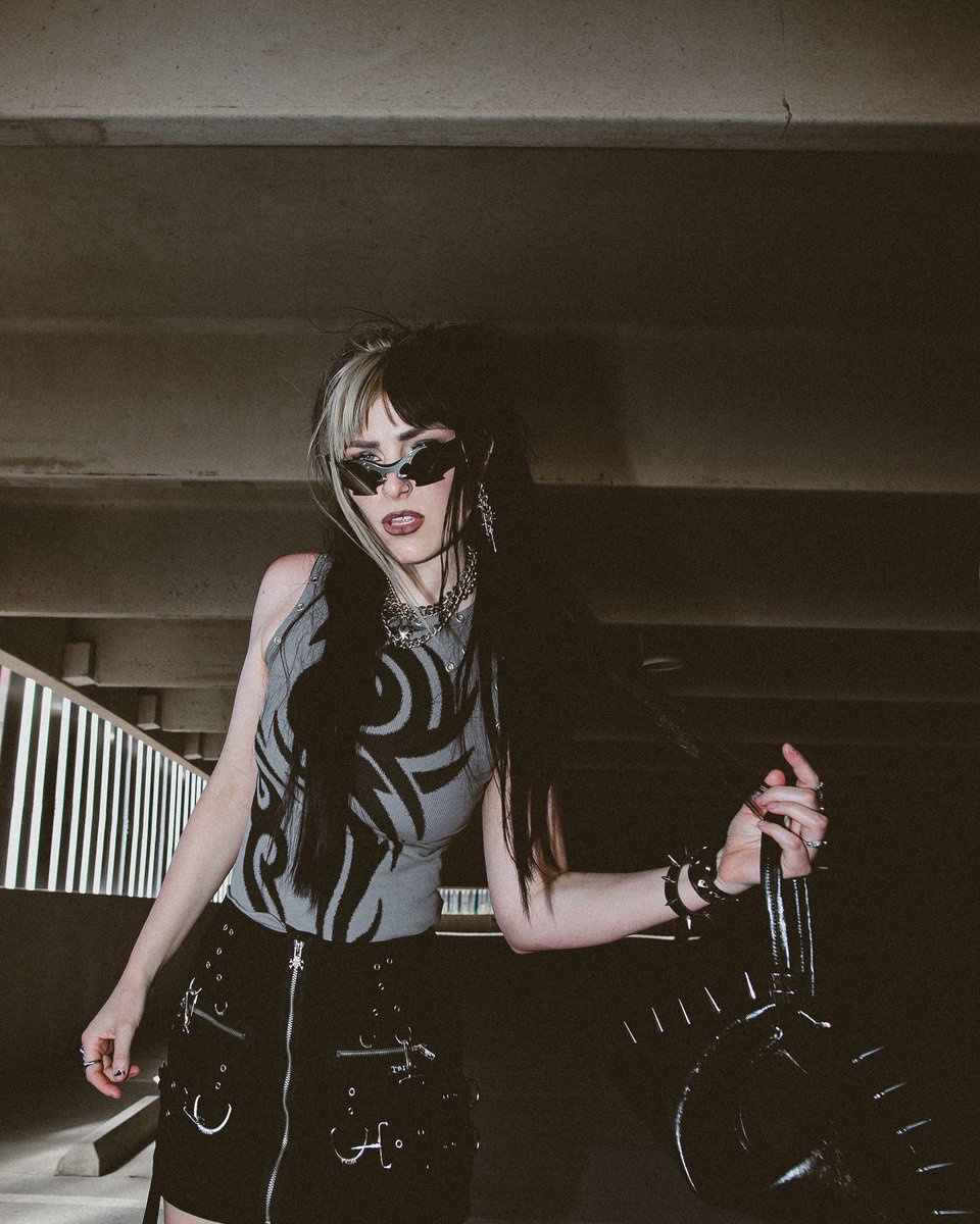 Nu Metal girlie and her fit of the day