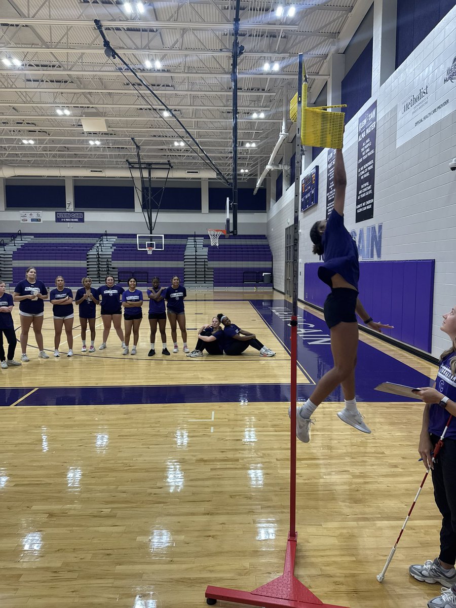 10 FOOT CLUB!!!! 3 of our varsity returners joined the 10 foot vertical jump club today. Hard work is paying off! #ReignCain #ChaseGreatness