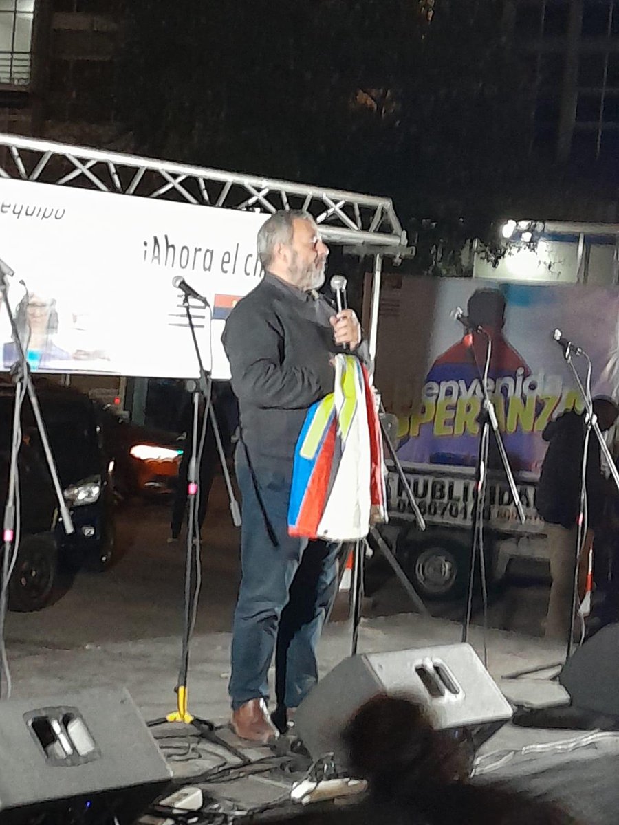 Ricardo Russo (@ricardo512502) on Twitter photo Culminó la campaña hacia las elecciones departamental  y municipales con la victoria del Frente Amplio confirmando a Mario Bergara colo Intendente.  Además recuperamos el municipio F.
<a href="/chdeFrente/">Frente Amplio Ch</a> 
<a href="/FAMontevideo/">Frente Amplio Montevideo</a> 
<a href="/Frente_Amplio/">Frente Amplio</a> Culminó la campaña hacia las elecciones departamental  y municipales con la victoria del Frente Amplio confirmando a Mario Bergara colo Intendente.  Además recuperamos el municipio F.
<a href="/chdeFrente/">Frente Amplio Ch</a> 
<a href="/FAMontevideo/">Frente Amplio Montevideo</a> 
<a href="/Frente_Amplio/">Frente Amplio</a>