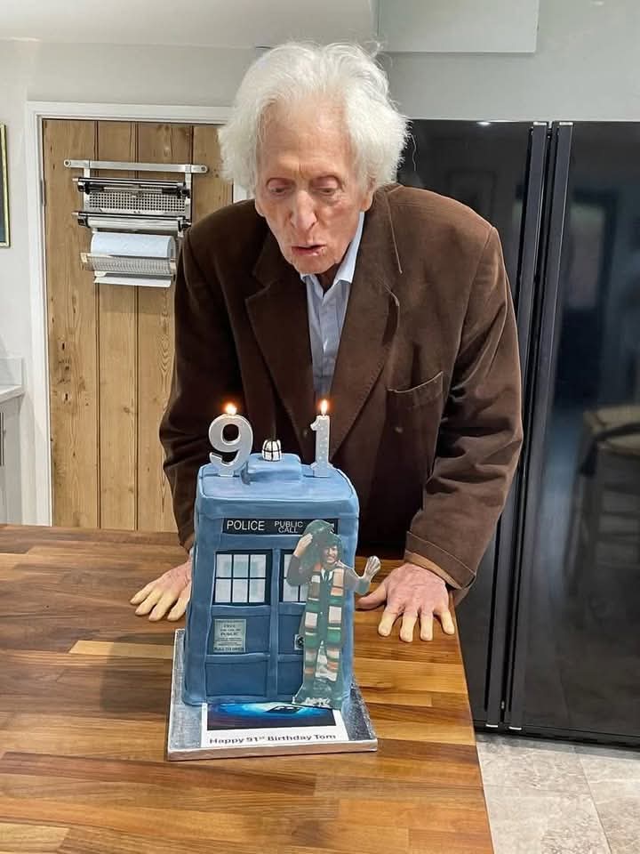 horrormuseum's tweet image. Seriously, God bless Tom Baker AKA the doctor from Doctor Who