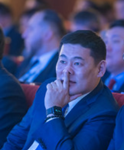 Бүх амьтан тэгш эрхтэй, харин гахай илүү тэгш эрхтэй