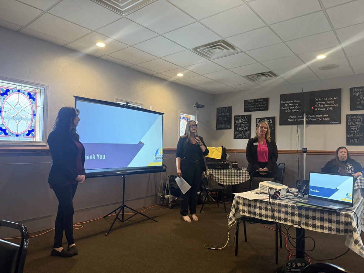 KimChesser5's tweet image. Attended the Republican Party of Kenosha County’s Pints & Politics meeting. Great to hear from Court of Appeals District II candidate Anthony LoCoco and City of Kenosha Clerk Michelle Nelson. LoCoco shared his vision for upholding constitutional principles on the bench, while…