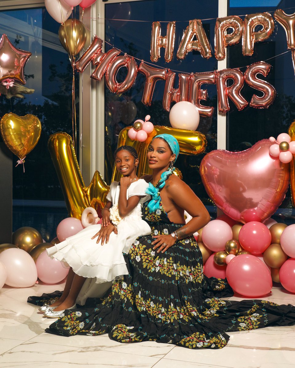 MsJoseline's tweet image. #mother I wish I had a relationship with you! Also my aunts my grandma my brothers and sister! As I pray every day to reconcile I push with the family that I built outside of my mother's house! Time heals and telling my story will put things into perspective! Happy Mother's Day…