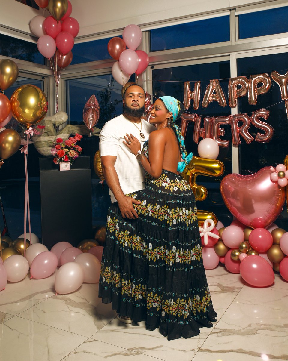 MsJoseline's tweet image. #mother I wish I had a relationship with you! Also my aunts my grandma my brothers and sister! As I pray every day to reconcile I push with the family that I built outside of my mother's house! Time heals and telling my story will put things into perspective! Happy Mother's Day…