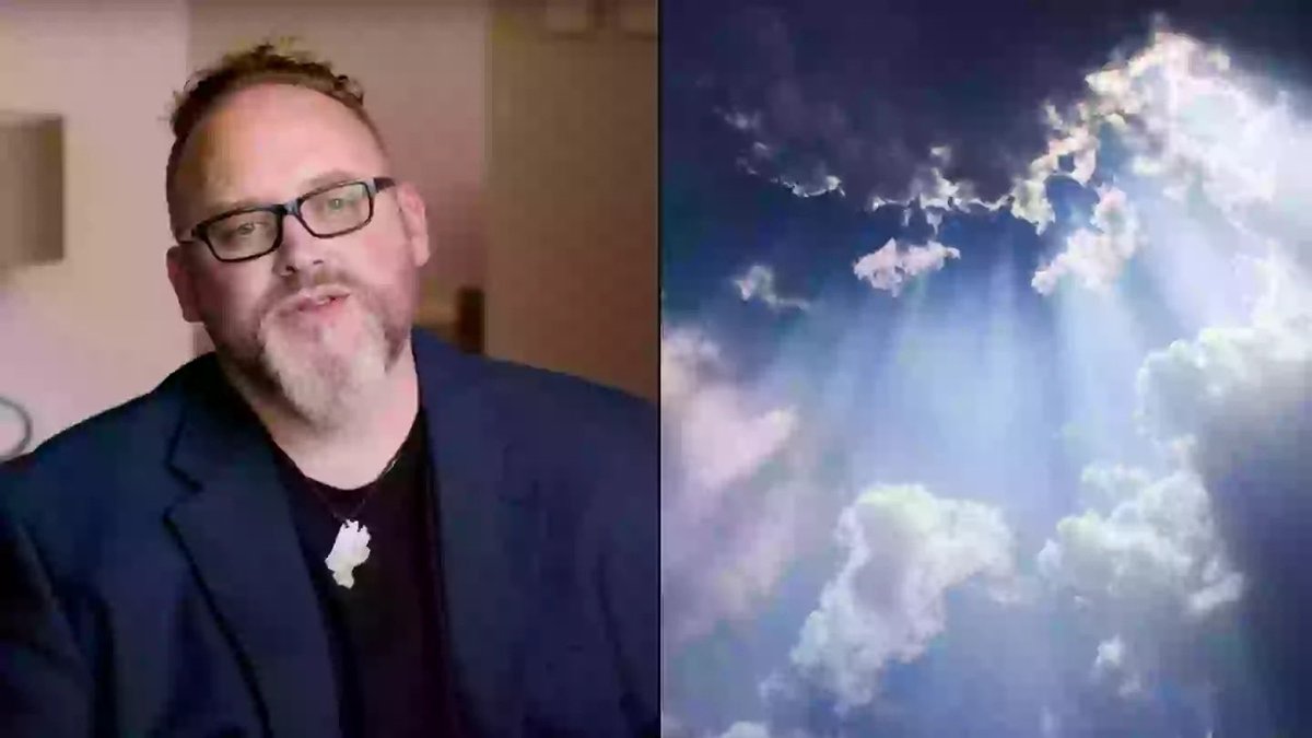 Alexalvz12's tweet image. Estuvo clínicamente muerto durante 45 minutos.

Volvió… con un mensaje transformador.
Lo que vio en “el otro lado” no se parece a nada que hayas escuchado.

Te lo cuento aquí ⤵️🧵