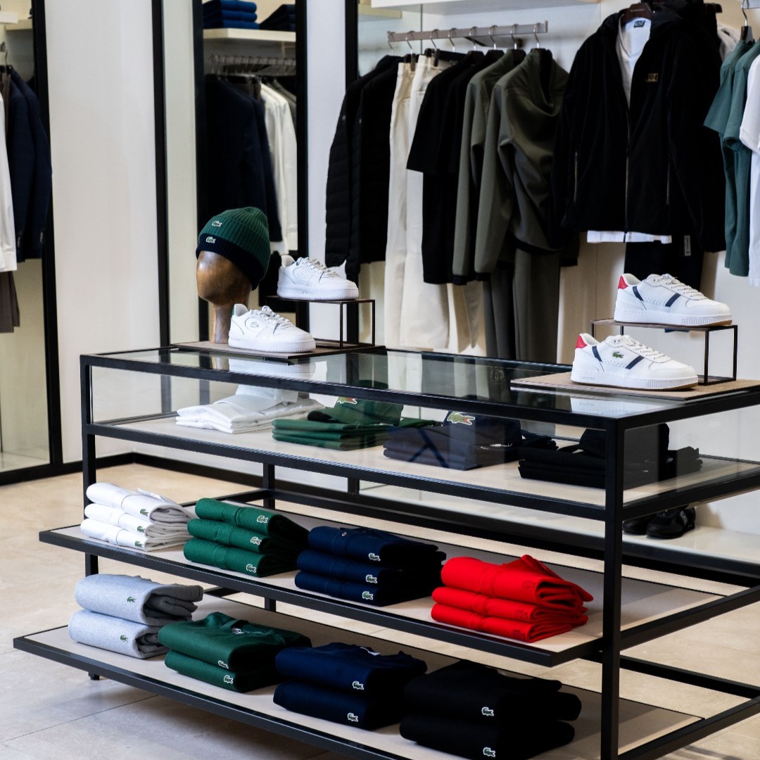 ✨ Indulge in luxury with Levisons. 💎

Where fashion meets sophistication – discover high-end, statement pieces that elevate your style to new heights. 

📍Located on the Upper Mall, just above the Main Central Court. 

#FourwaysMall #ShopAtFourwaysMall #Levisons