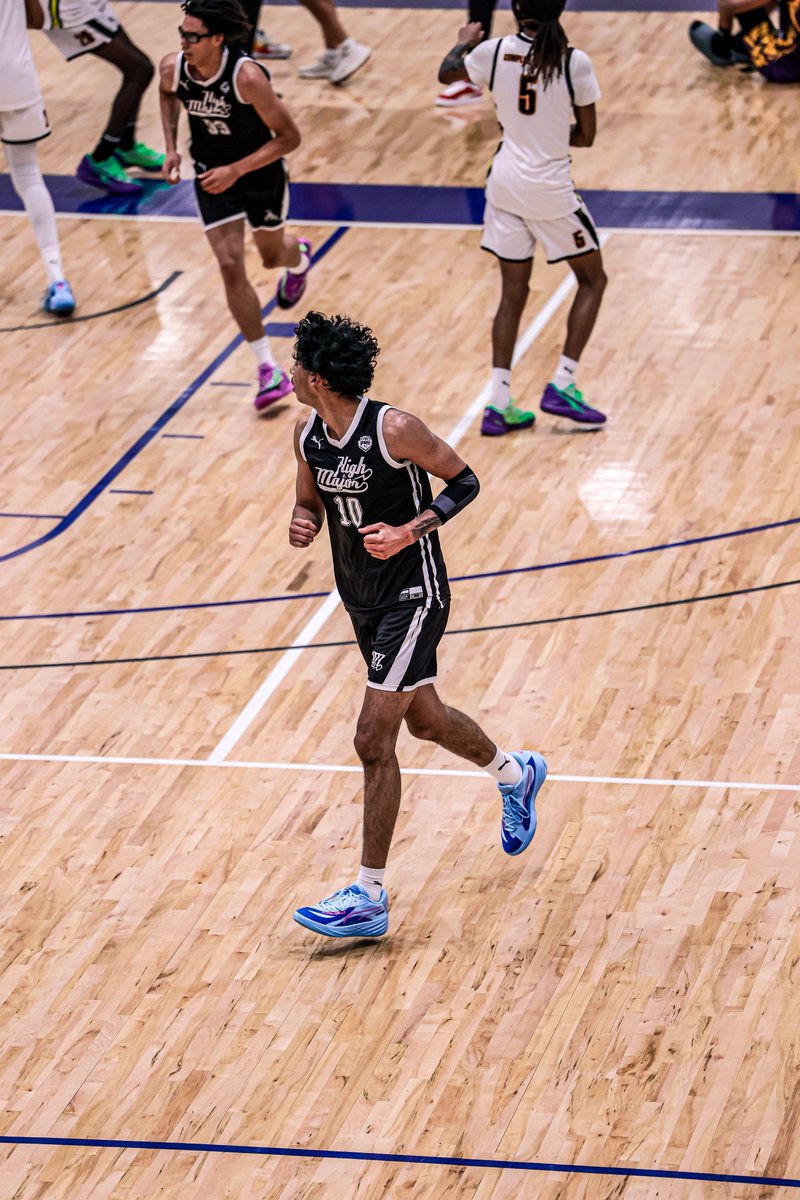 Wichita Live Period: 2026 Scorers to Know🪣🪣🪣

Joe Sterling
Kaden House
Isaiah Rogers
Alex Constanza
Donovan Criss
Aidan Chronister
Jemai Lake
Demarcus Surratt
Zyon Harris
Kaevon Bonner
Joustin Reyes
Diing Maiwen
Aymen Ismail