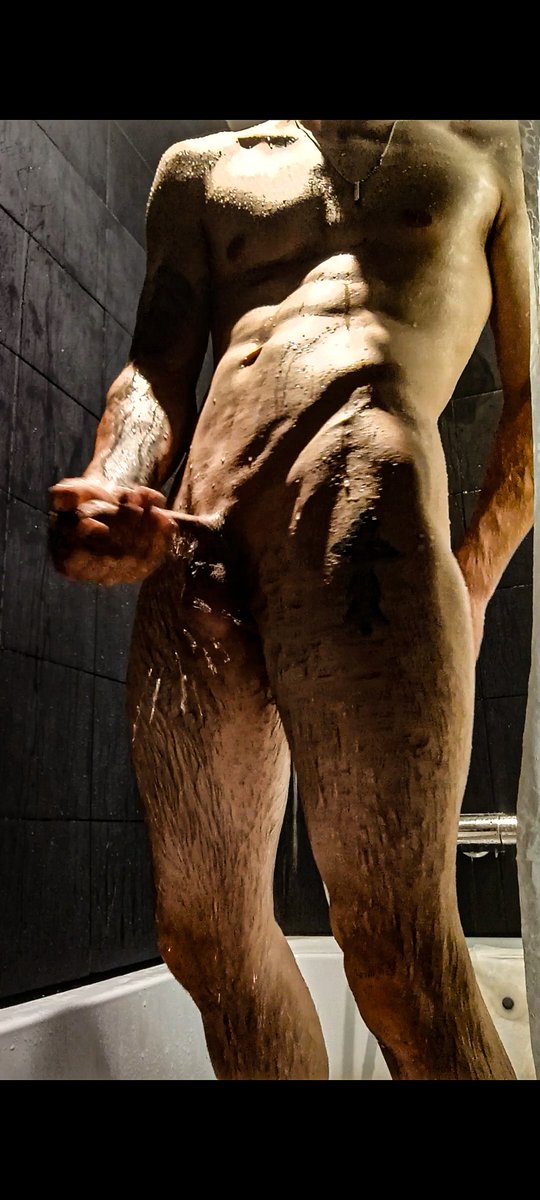 HighNightz_'s tweet photo. Getting clean in the shower after nice and dirty night.....

Going live on cam in 3 hours!

#shower #latenightfun #nude #male #altmodel #webcam #daddy #back #flacid #OnlyFans #free https://t.co/dCpIDOaPOd
