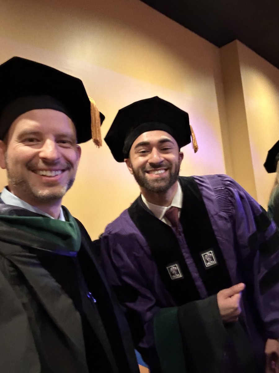 docbraunstein's tweet image. Had the privilege of hooding my mentee Dr. Mohammed Shah at @nyulisom medical school graduation. Also photo op my fellow faculty council leaders. Congratulations @nyulisom class of 2025! @NYULangoneLI