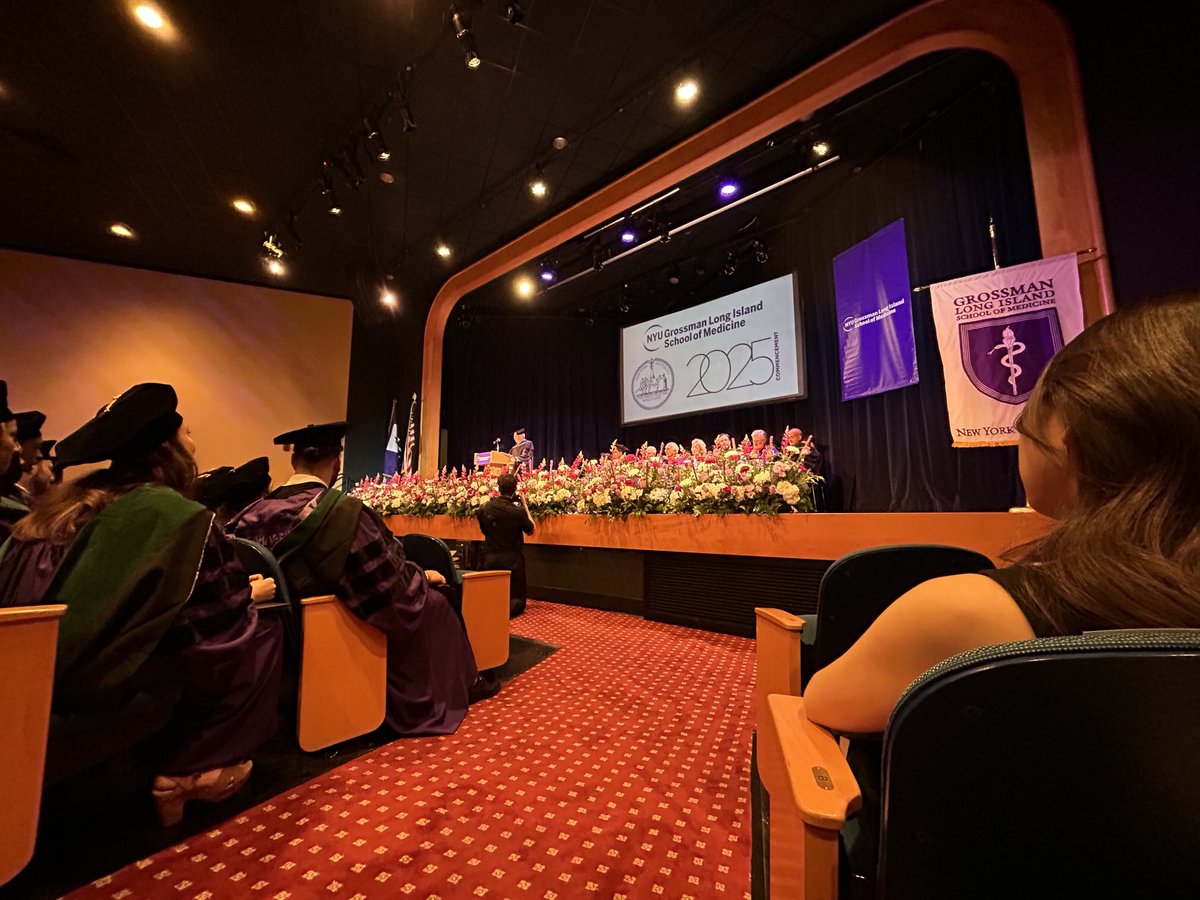 docbraunstein's tweet image. Had the privilege of hooding my mentee Dr. Mohammed Shah at @nyulisom medical school graduation. Also photo op my fellow faculty council leaders. Congratulations @nyulisom class of 2025! @NYULangoneLI