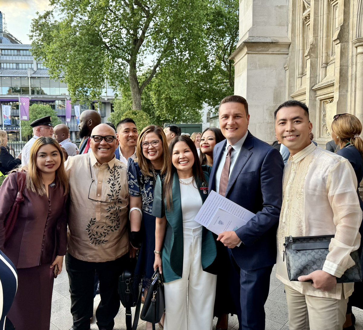 Louie Horne B.E.M. 💙 (@louie_horne) on Twitter photo Honoured to meet <a href="/wesstreeting/">Wes Streeting</a> during <a href="/FNightingaleF/">Florence Nightingale Foundation</a> Commemoration & to celebrate #InternationalNursesDay2025
We thanked him for recognising & celebrating the vital contributions of Filipino nurses in the UK. His support mean so much to our community.
<a href="/FSNA_UK/">Filipino Senior Nurses Alliance UK</a>
#FNF2025 Honoured to meet <a href="/wesstreeting/">Wes Streeting</a> during <a href="/FNightingaleF/">Florence Nightingale Foundation</a> Commemoration & to celebrate #InternationalNursesDay2025
We thanked him for recognising & celebrating the vital contributions of Filipino nurses in the UK. His support mean so much to our community.
<a href="/FSNA_UK/">Filipino Senior Nurses Alliance UK</a>
#FNF2025