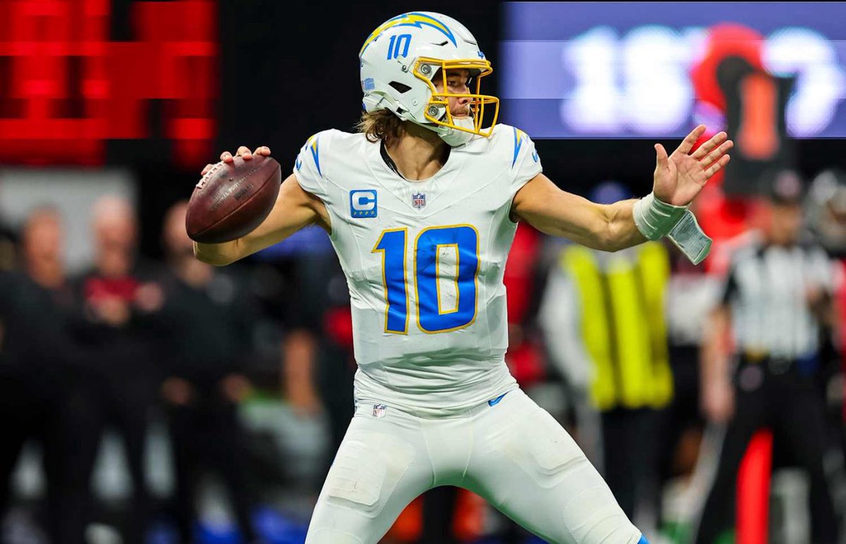 ChargersMuse tweet media