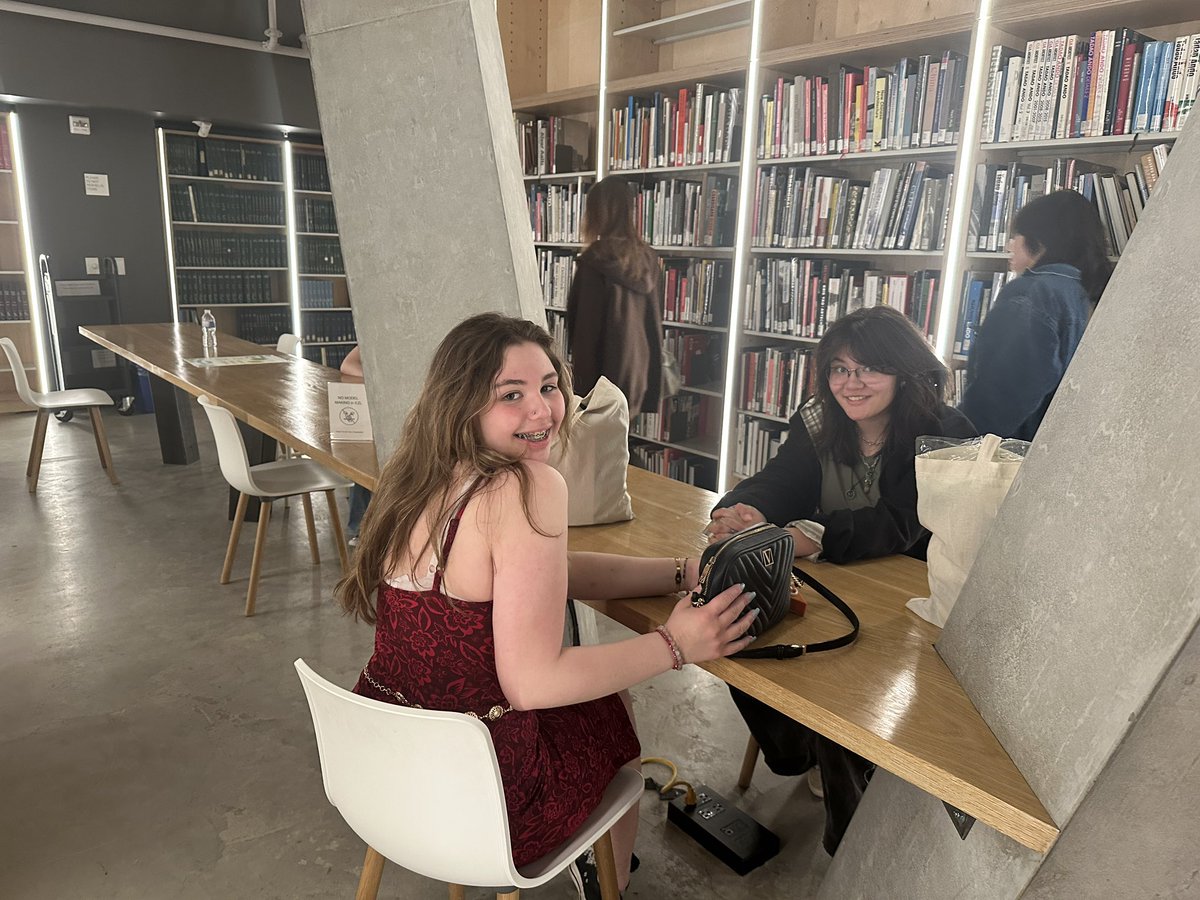 Agata Kowalski (@kowalski_agata) on Twitter photo Arts & Culture SHSM students touring <a href="/UofT/">University of Toronto</a> campus and Daniels Fine Arts and Architecture building <a href="/SJCEagles/">St. John's College</a> <a href="/assumptionlion/">Assumption CS</a> Arts & Culture SHSM students touring <a href="/UofT/">University of Toronto</a> campus and Daniels Fine Arts and Architecture building <a href="/SJCEagles/">St. John's College</a> <a href="/assumptionlion/">Assumption CS</a>
