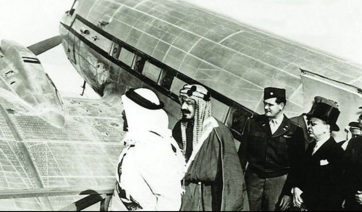 In 1945, President Franklin Roosevelt gifted King Abdulaziz, founder of the modern Saudi Arabia, with a DC3. Our POTUS wants to accept a Boeing 747 from Qatar. Turnaround is FairPlay.