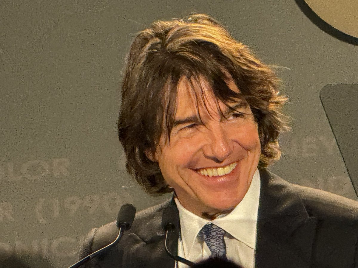 Thanks to the <a href="/BFI/">BFI</a>, I spent  the evening with this extraordinary human, who received a BFI fellowship. He is clearly much loved by the people who work with him. Congratulations to <a href="/TomCruise/">Tom Cruise</a>.