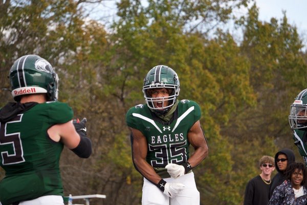 After a great conversation with <a href="/CoachCSmitty/">Caleb Smith</a>, I’m highly blessed to receive my first offer from <a href="/cmueaglesFB/">Central Methodist Football</a> to continue football at the next level!

<a href="/CoachSteveAry/">Steve Ary</a> <a href="/CoachShrable/">Coach Shrable, CSCS</a> <a href="/MHHSFBall/">Bomber Football</a>