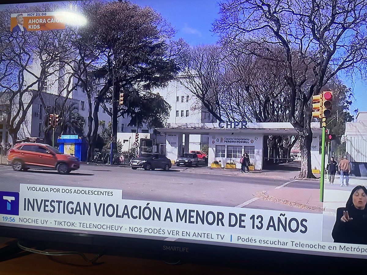 Rapeluma's tweet photo. Violaron a una menor que vive en INAU pero dormía en el Parque Rodo .. y el INAU no notifica a la policía que no viene ?? 
La falta de control del INAU permite una VIOLACION DE UNA MENOR DE 13 AÑOS !!!
VOLVIÓ EL FRENTE AMPLIO https://t.co/v0sx8nRQ2x