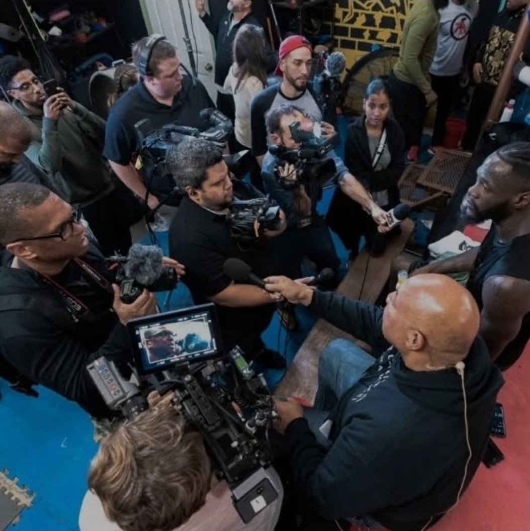 WorldCombatSpo1's tweet image. Good times media extravaganza covering reigning,  undefeated WBC heavyweight King Deontay Wilder in Tuscaloosa Alabama. 

##bombzquad #worldcombatsports