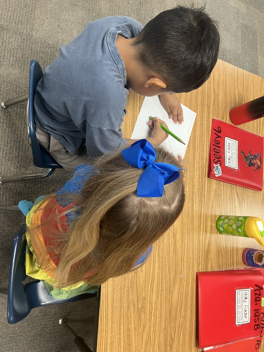 Angelika Handley tweet media