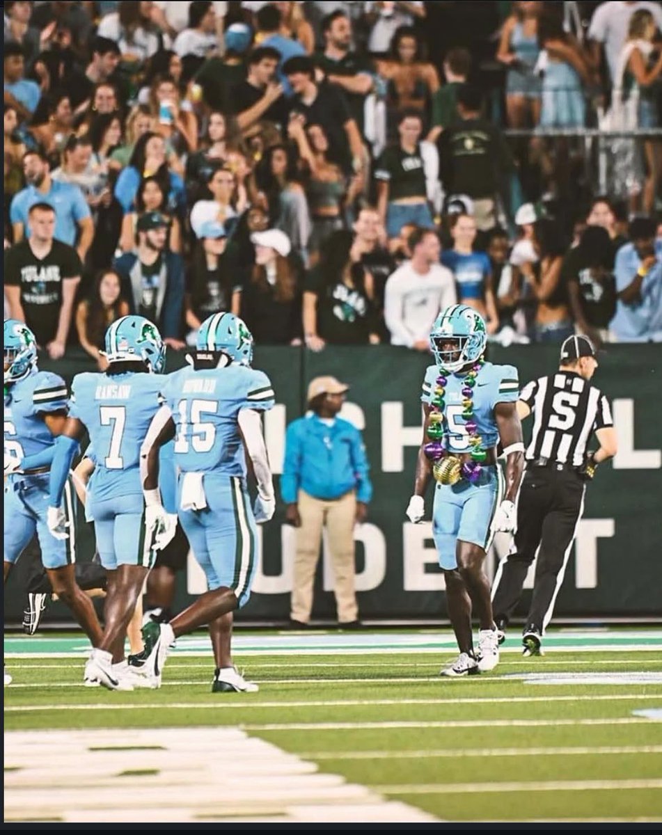 Trez Davis (@d1_trez) on Twitter photo After a great conversation with <a href="/Coach_Hall7/">Will Hall</a> and <a href="/EvanMckissack/">Evan Mckissack</a> and <a href="/CoachCarterTU/">#TTB</a> I’m blessed to receive an offer from <a href="/GreenWaveFB/">Tulane Football</a> 🌊💚
<a href="/WestMonroeFball/">West Monroe Football</a> After a great conversation with <a href="/Coach_Hall7/">Will Hall</a> and <a href="/EvanMckissack/">Evan Mckissack</a> and <a href="/CoachCarterTU/">#TTB</a> I’m blessed to receive an offer from <a href="/GreenWaveFB/">Tulane Football</a> 🌊💚
<a href="/WestMonroeFball/">West Monroe Football</a>