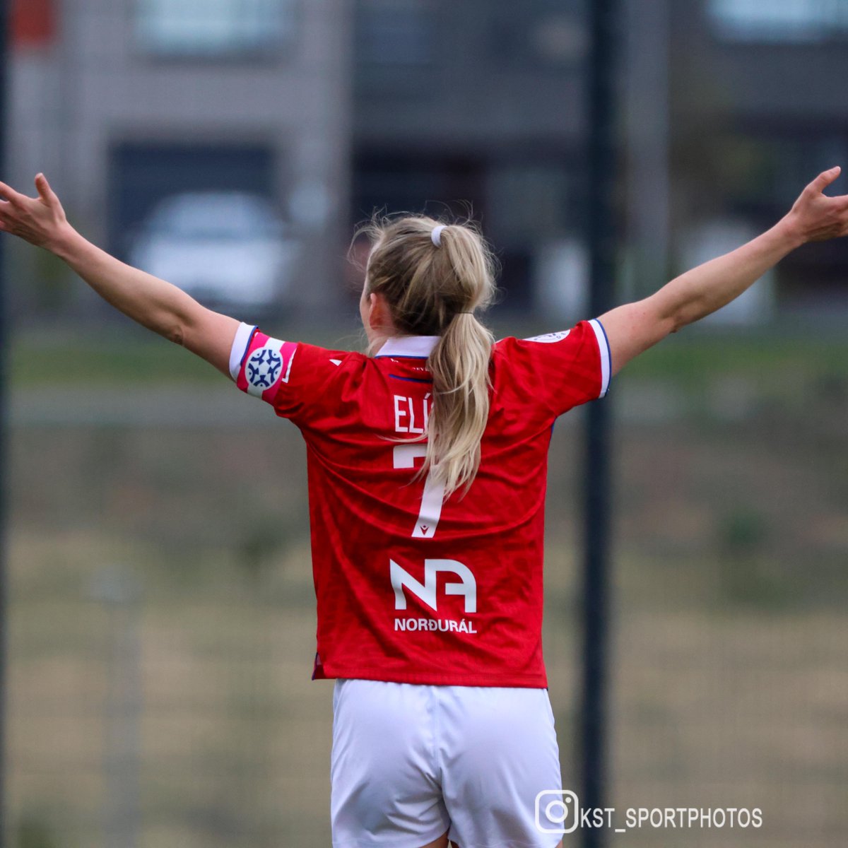 Myndir úr leik Fram og Vals í Mjólkurbikar kvk 2025 

flic.kr/s/aHBqjCdTRn

<a href="/FRAMknattspyrna/">FRAM Reykjavík</a> <a href="/framiceland/">FRAM F.C.</a> <a href="/Valurfotbolti/">ValurFotbolti</a> <a href="/mjolkurbikarinn/">Mjólkurbikarinn</a> <a href="/mblsport/">mbl.is SPORT</a> <a href="/footballiceland/">Knattspyrnusambandið</a>