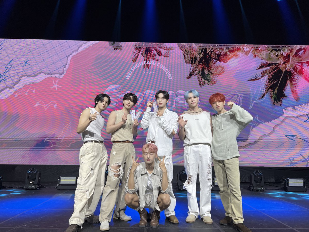 PLEASE WEi CONCERT OT6 <a href="/OUI_ent/">위엔터테인먼트</a> <a href="/WEi_STAFF/">위아이(WEi) STAFF</a> 
#위아이_콘서트_당장_낉여오세요