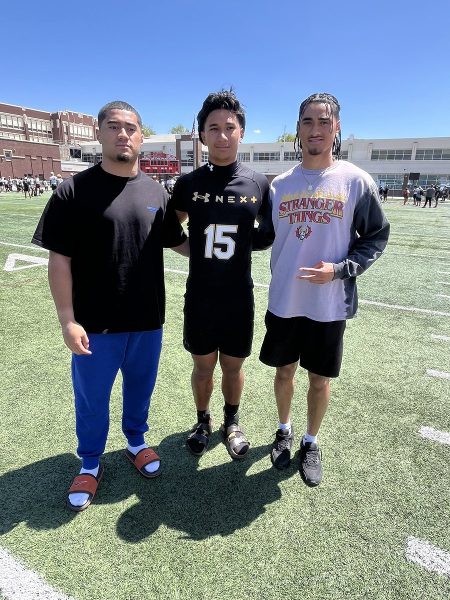 Samanu Tuaone (@samanutuaone) on Twitter photo Thank you <a href="/UANextFootball/">All-America Game</a> for the invite it was a great opportunity to attend
<a href="/westpanthersfb/">West High Football</a> <a href="/dolvis34/">Chad Davis</a> <a href="/Andy_Pham1/">Andy</a> <a href="/BrandonHuffman/">Brandon Huffman</a> <a href="/BlairAngulo/">Blair Angulo</a> <a href="/coachsolovi/">osolovi</a> <a href="/Coach_Pala/">Pala Vaitu'u</a> <a href="/StuTua/">Stuart Tua</a> <a href="/PNK_7on7/">PNK</a> <a href="/CoachSiuhengalu/">Nick Siuhengalu</a> <a href="/Mahina21Pita/">Moon™</a> <a href="/Travis_may23/">Travis May</a> <a href="/troy_verango/">troy verango</a> <a href="/morisuesue/">Mori suesue</a> <a href="/viliata/">Viliata Tua'one</a> <a href="/Dennis_2a1/">Dennis Tua’one</a> Thank you <a href="/UANextFootball/">All-America Game</a> for the invite it was a great opportunity to attend
<a href="/westpanthersfb/">West High Football</a> <a href="/dolvis34/">Chad Davis</a> <a href="/Andy_Pham1/">Andy</a> <a href="/BrandonHuffman/">Brandon Huffman</a> <a href="/BlairAngulo/">Blair Angulo</a> <a href="/coachsolovi/">osolovi</a> <a href="/Coach_Pala/">Pala Vaitu'u</a> <a href="/StuTua/">Stuart Tua</a> <a href="/PNK_7on7/">PNK</a> <a href="/CoachSiuhengalu/">Nick Siuhengalu</a> <a href="/Mahina21Pita/">Moon™</a> <a href="/Travis_may23/">Travis May</a> <a href="/troy_verango/">troy verango</a> <a href="/morisuesue/">Mori suesue</a> <a href="/viliata/">Viliata Tua'one</a> <a href="/Dennis_2a1/">Dennis Tua’one</a>