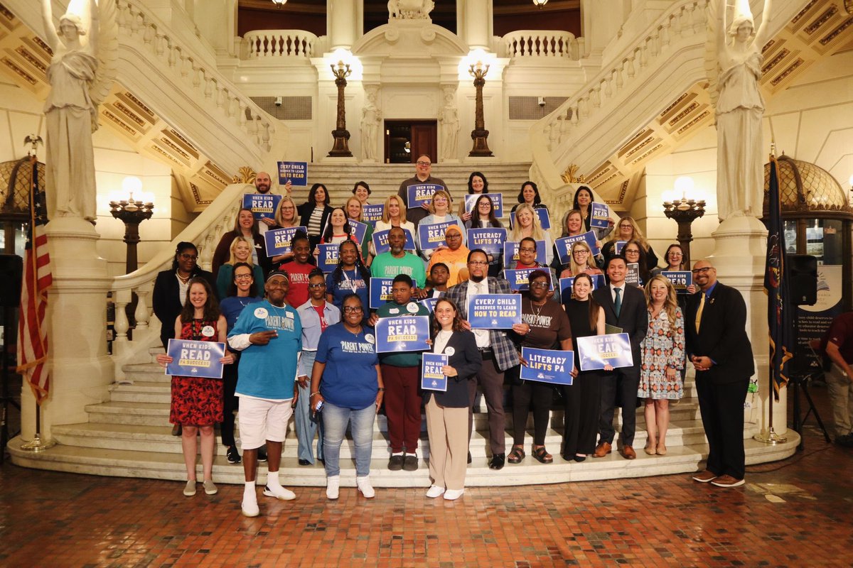 AshleyDeMauro's tweet photo. The @paliteracy Capitol Day brought together legislative champions, advocates, educators and parents who all believe kids deserve to learn how to read. When kids read, PA succeeds! @ExcelinAction @TeachPlusPA @JasonOrtitay @RepJFleming @SenRobinsonPA @SenatorHughes https://t.co/EjPrq5KTqV