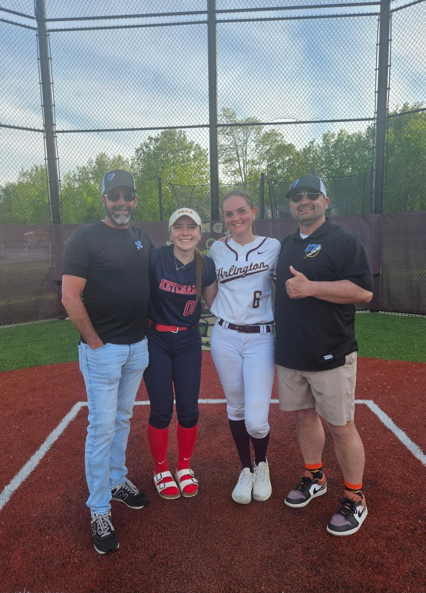 CT Lightning Gold 08- Wright (@ctlightning08g) on Twitter photo On the road in NY to see our girls play! ⚡🥎💪 <a href="/sophia_liguori/">Sophia Liguori</a> <a href="/kbrenner2026/">Kaelyn Brenner- COMMITTED</a> <a href="/IonaSoftball/">Iona Softball</a> <a href="/CoachCarla_Iona/">Carla Campagna-Pessoa</a> <a href="/KetchamSoftball/">Ketcham Softball</a> <a href="/Wrightwaytrain5/">Wrightway Training</a> <a href="/ctlightninggold/">CTLightninggold</a> On the road in NY to see our girls play! ⚡🥎💪 <a href="/sophia_liguori/">Sophia Liguori</a> <a href="/kbrenner2026/">Kaelyn Brenner- COMMITTED</a> <a href="/IonaSoftball/">Iona Softball</a> <a href="/CoachCarla_Iona/">Carla Campagna-Pessoa</a> <a href="/KetchamSoftball/">Ketcham Softball</a> <a href="/Wrightwaytrain5/">Wrightway Training</a> <a href="/ctlightninggold/">CTLightninggold</a>