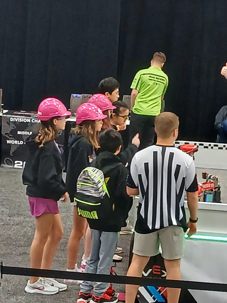 TroyRobots's tweet photo. We met Tyler! Personal backstage/behind the scenes dome tour &amp; Bob Melmich(founder of vex) stopped by for a photo with The Engineering Barbies. https://t.co/Vo3OuHKu9F