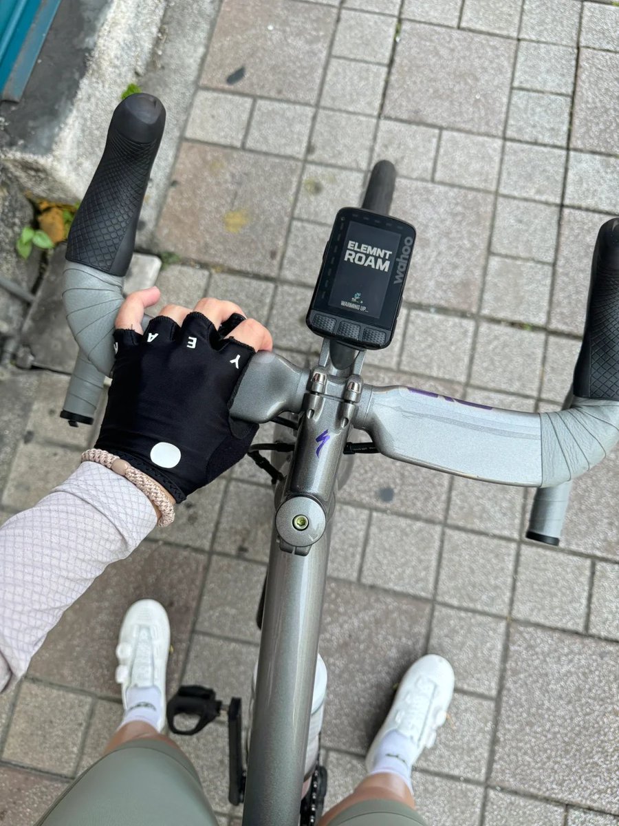 pmmscf's tweet image. 自転車に乗り探索をし自分の心との対話をしました👊
装備も充実し、気分も満点、今日の旅は、ここからです!」🚴‍♀️✨