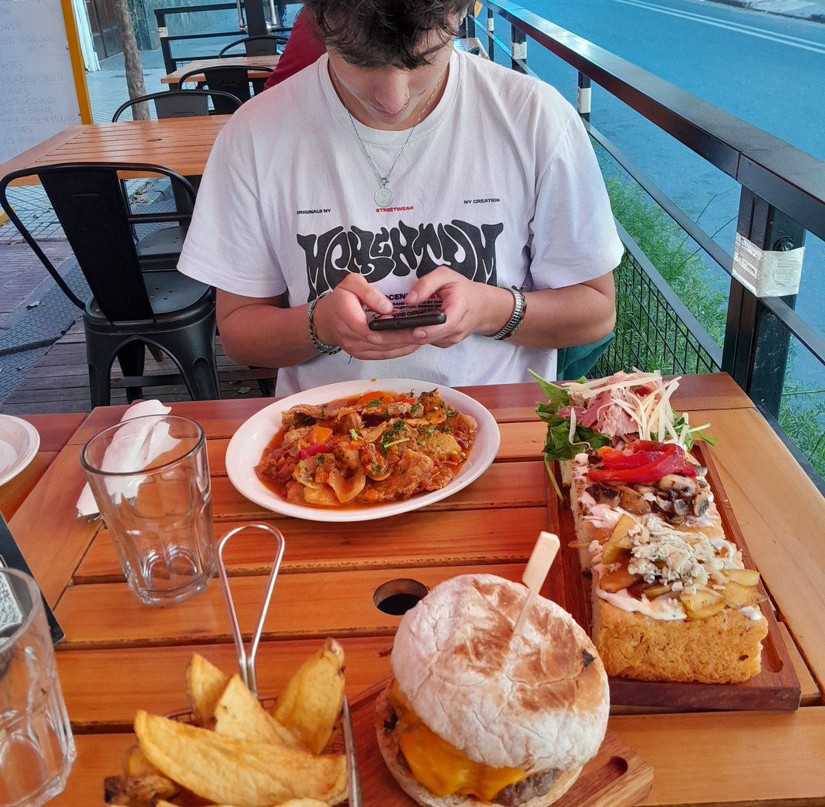kurqcovain's tweet photo. exceso de gordura (gracias mi amor🥰) https://t.co/OifrVSgbba
