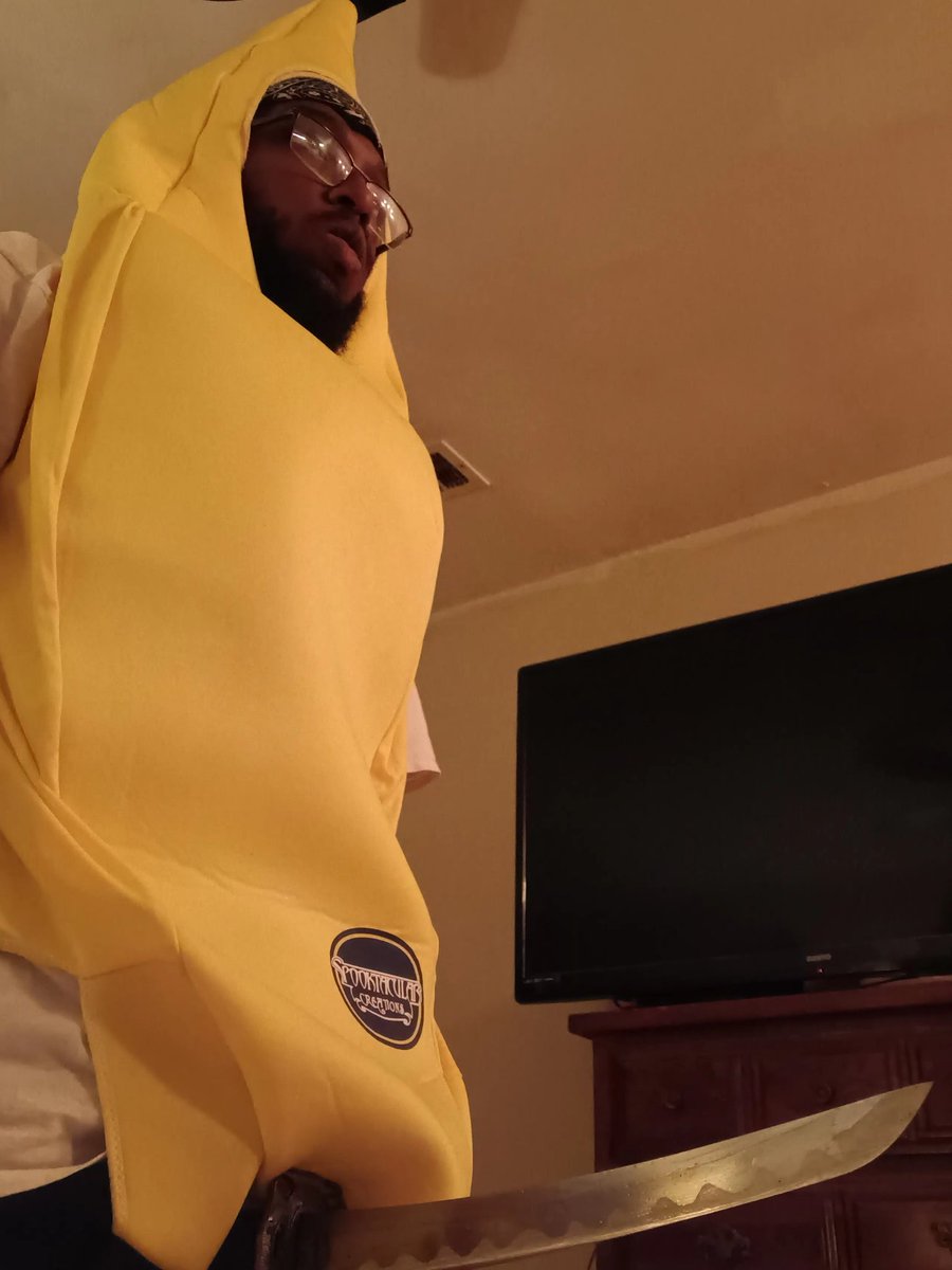 Issa_INC's tweet image. THE BANANA HASHIRA #fypviraltwitter #DemonSlayer #animetwt #sword